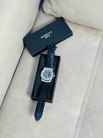 Продам новые часы