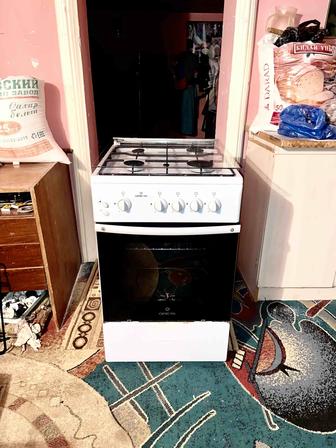 Продам газ плиту