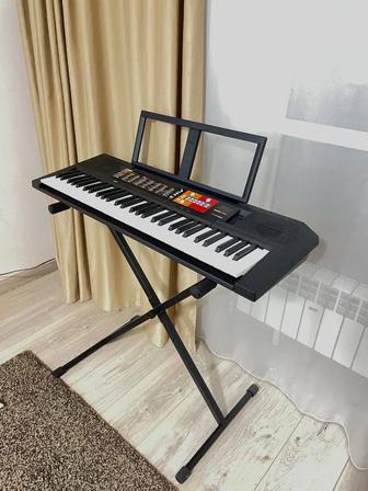 Продам синтезатор YAMAHA