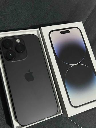 iPhone 14 Pro в идеальном состоянии