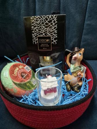 Корзинка подарок к НГ