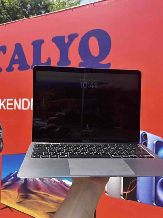 Macbook Air M1 2020