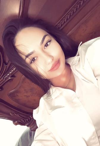Официант / официантка