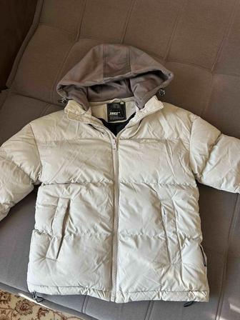 продам куртку Зимние