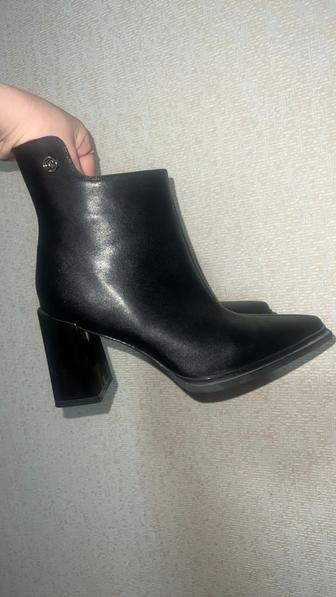 Женские ботильоны демисезонные