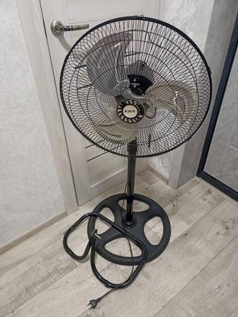 Бытовой вентилятор