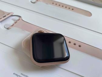 Продам Apple Watch 5