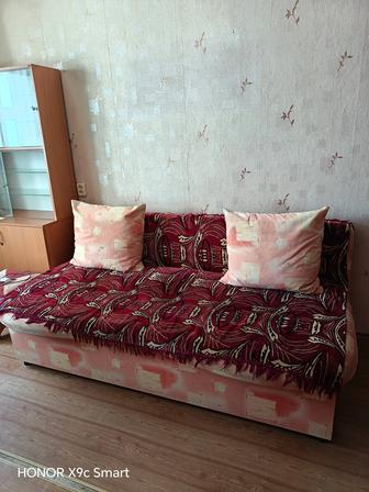 Шкаф, диван, стул, мойка бесплатно