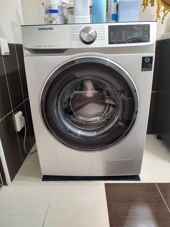 Продам стиральную машину