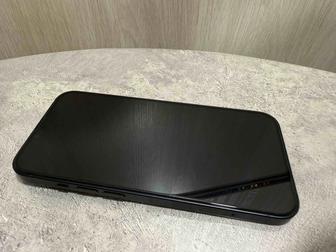 Продам IPhone 13