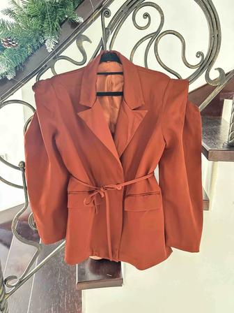 Пиджак женский