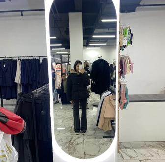 Продам куртку женская