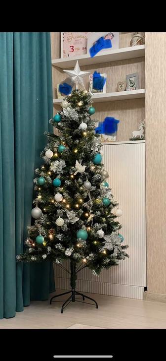 Елка искусственная