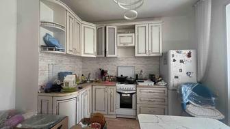 Срочно продам Кухонный гарнитур