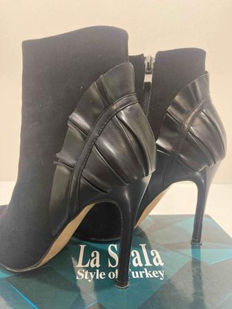 Ботильоны на каблуке