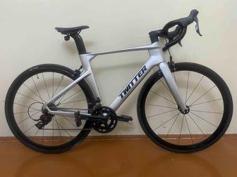 Карбоновый шоссейный велосипед шоссейный Twitter R10