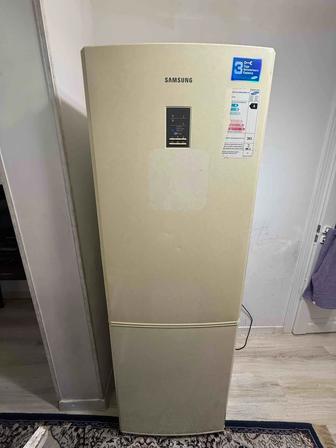 Холодильник Самсунг
