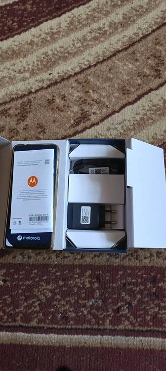 Продам смартфон Motorola