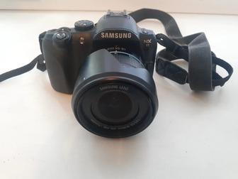 Фотоаппарат Samsung NX11