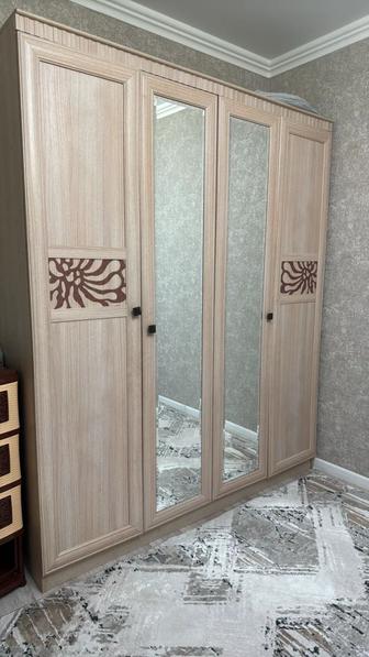 Продам шкаф
