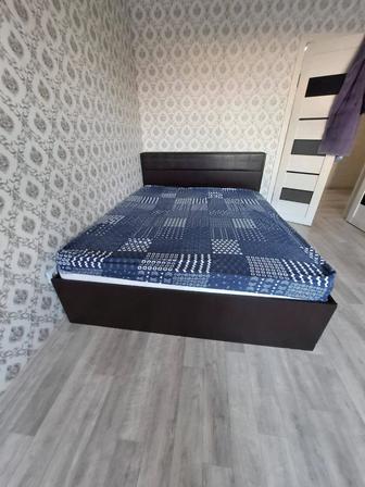 Продам кровать ( тумбу)