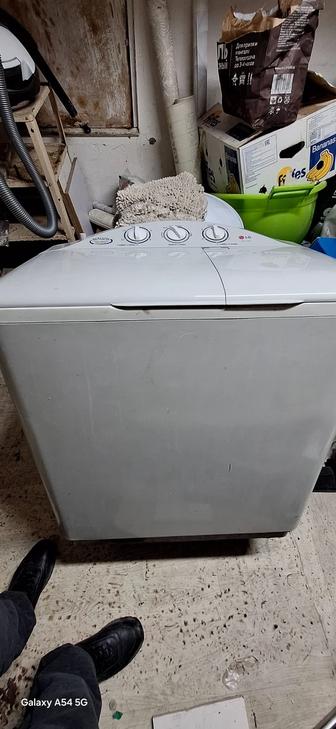 Стиральная машинка полуавтомат