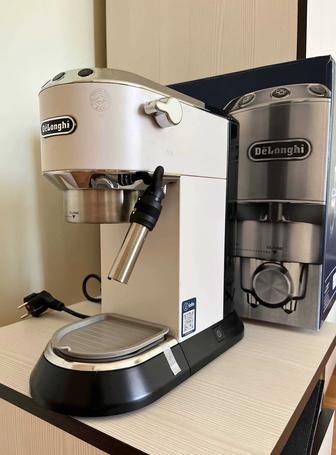 НОВАЯ кофемашина DeLonghi Dedica EC685