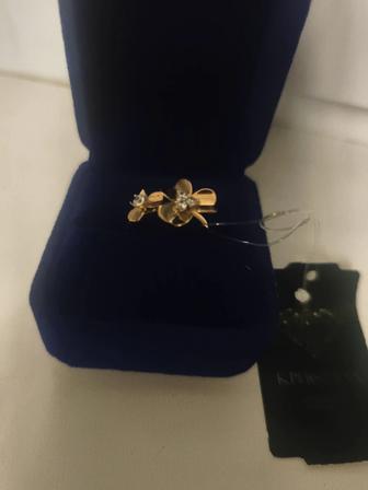 Продам кольцо новое 585 проба