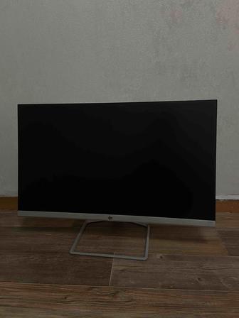 Монитор HP 27fw в хорошем состоянии