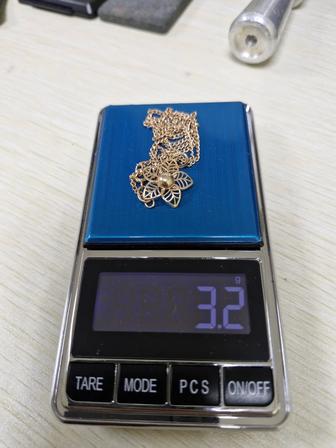 Цепочка с кулоном 585 пробы вес 3.2 гр