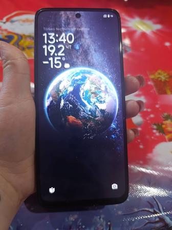 Продам телефон Редми 13 на 256 гб