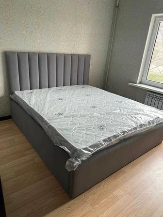 Продается двуспальная кровать