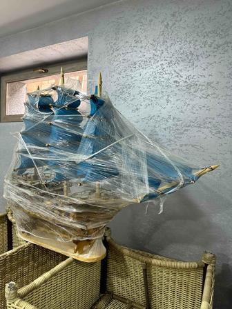 Сувенир корабль