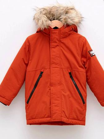 Зимняя куртка для мальчика 9-10