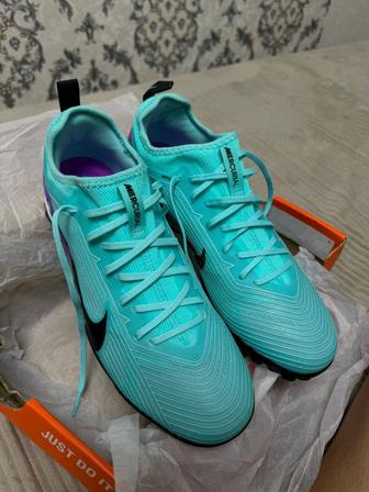 Продам сороконожки NIKE ZOOM VAPOR 15 PRO TF