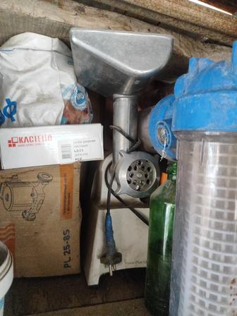 Мясарубка электрический