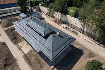 Монтаж кровли под ключ. Черепица, фальцевая кровля . Установка водосточной