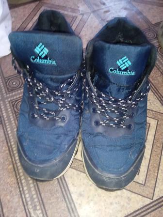 Кроссовки 39 -40 размер