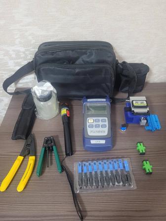 Набор инструментов для работы с оптоволокном