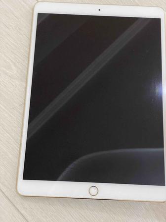 iPad Pro 10.5-inch Wi-Fi 64 Gb Gold