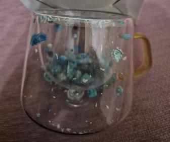 Красивые стеклянные кружки