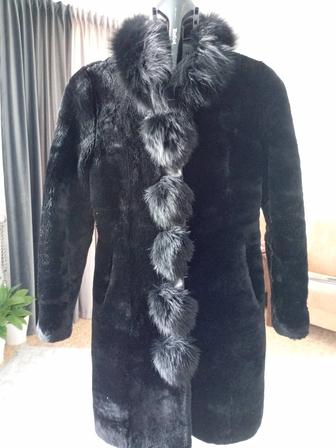 Продам шубу мутоновую раз 44-46. Б/у