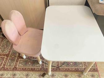 Детский стол и стул