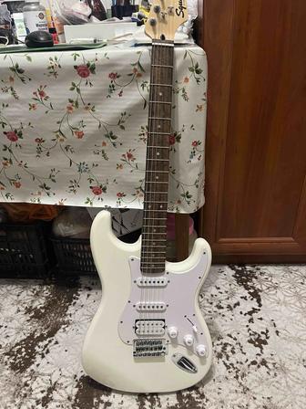 Электрогитара Stratocaster