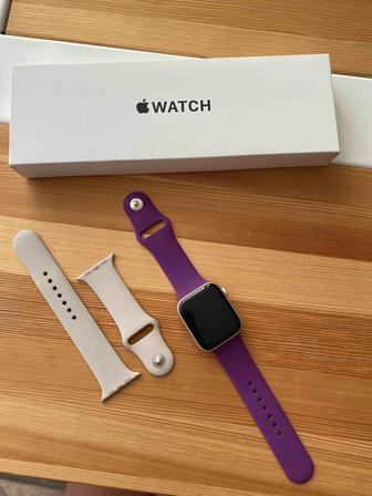 Продам Apple Watch SE 2 44mm (2023)