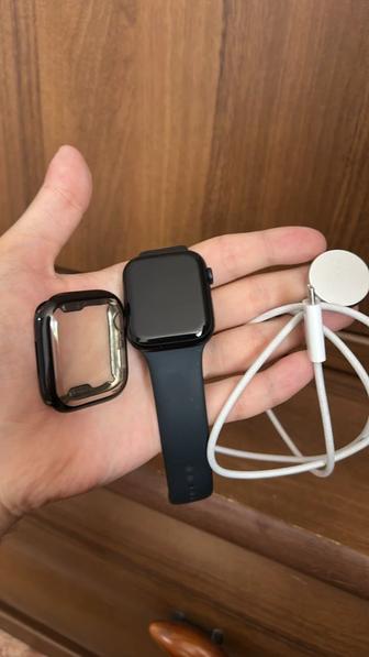 Продам Apple Watch  9