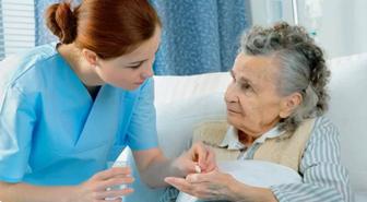 Ищу работу сиделки.