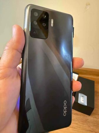 Сотовый телефон