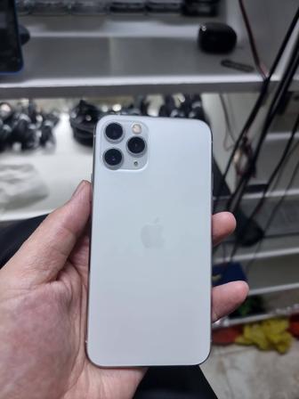 Продам телефон