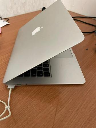 Продам MacBook Air СРОЧНО